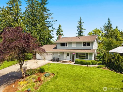 41604 218th Ave Se, Enumclaw, WA, 98022-9060 | Card Image