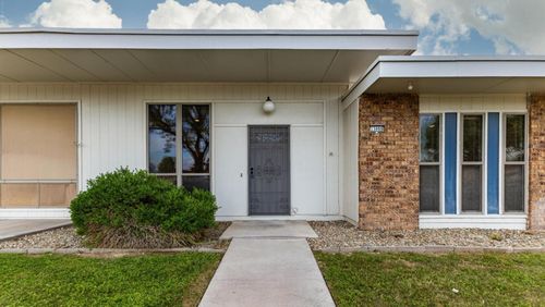 13066 N 100th Dr, Sun City, AZ, 85351-2842 | Card Image