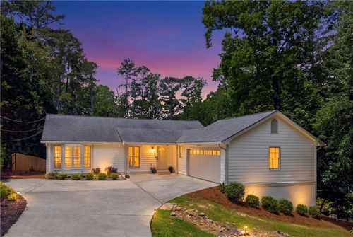 6014 Lake Lanier Heights Rd, Buford, GA, 30518-1250 | Card Image