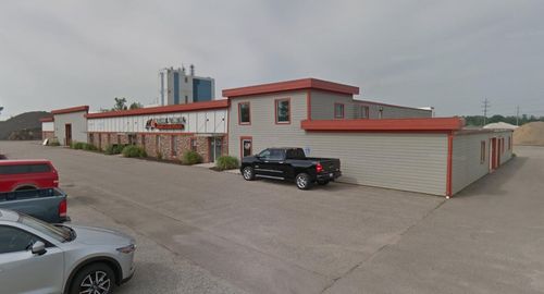 40-268 N Fairview Rd, Zeeland, MI, 49464-8241 | Card Image