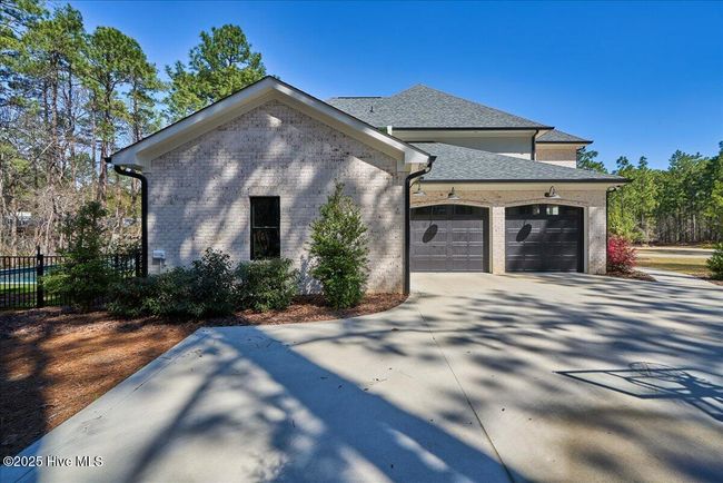 106 Haddington Dr, House other with 6 bedrooms, 7 bathrooms and 3 parking in Pinehurst NC | Image 8