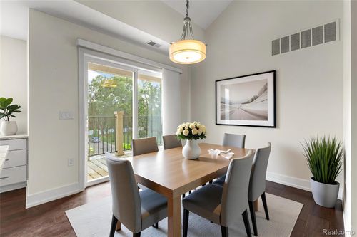 apt-406-5656 Flagstaff Pines Dr, Shelby Twp, MI, 48317-1288 | Card Image