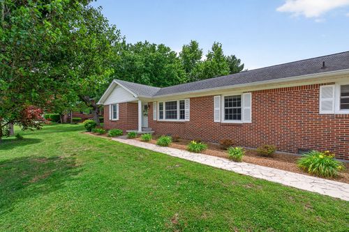 701 Cill St, Smithville, TN, 37166-1105 | Card Image
