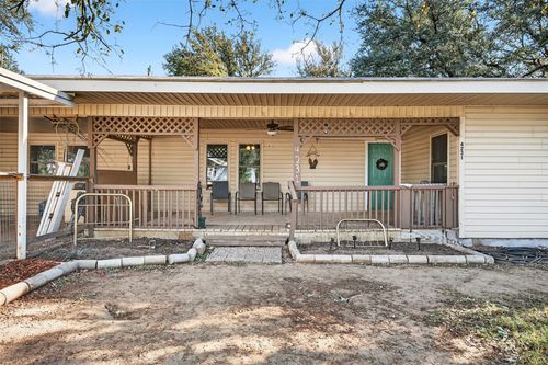 4231 Terri Lee Ln, Granbury, TX, 76048-3574 | Card Image