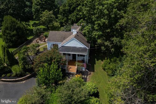 617 Unionville Rd, KENNETT SQUARE, PA, 19348-1762 | Card Image