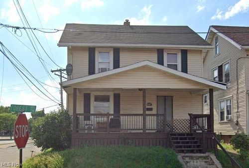 647 Forest Avenue Sw, Canton, OH, 44710 | Card Image