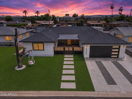 4329 E Hubbell St, Phoenix, AZ, 85008-3110 | Card Image