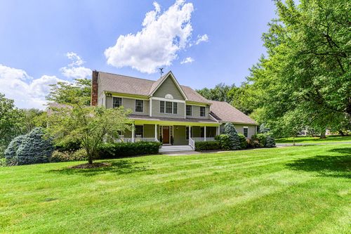 21 Crystal Farm Rd, Warwick, NY, 10990-2864 | Card Image