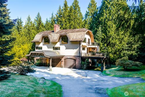 12202 Sw 164th St, Vashon, WA, 98070-3708 | Card Image
