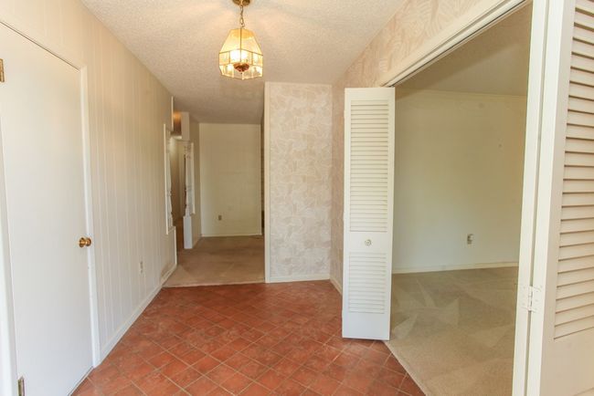 2608 E 24 Th St, House other with 3 bedrooms, 3 bathrooms and 2 parking in Big Spring TX | Image 5