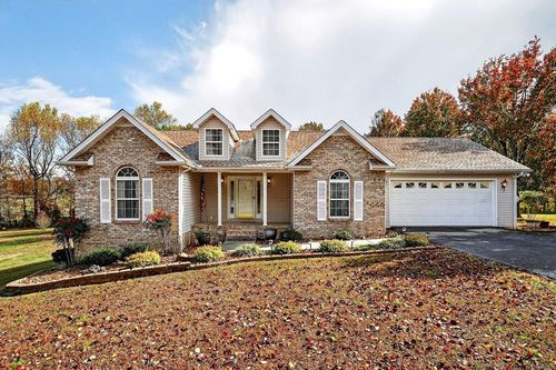 311 Poplar Pt, Rickman, TN, 38580-1762 | Card Image