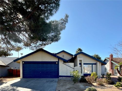 3129 Floral Vista Ave, Henderson, NV, 89014-3131 | Card Image