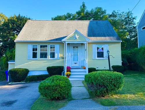 12 Congress Ter, Milford, MA, 01757-2425 | Card Image