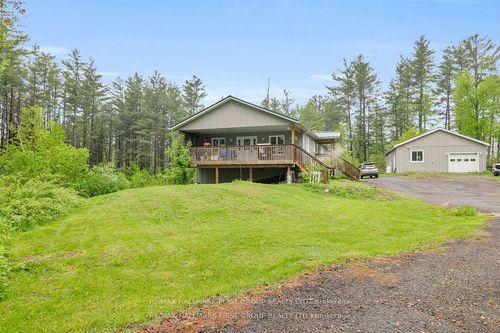112 Moores Rd, Tweed, ON, K0K3J0 | Card Image