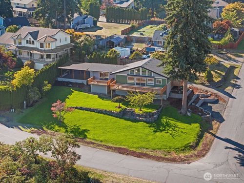 1268 Pilchuck Dr, Fox Island, WA, 98333-9631 | Card Image