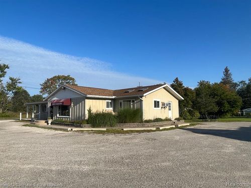 4490 Lapeer Road, Port Huron Twp, MI, 48060 | Card Image