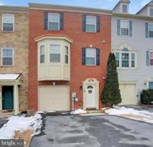 64 Milestone Ct, CHAMBERSBURG, PA, 17201-7936 | Card Image