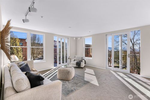 apt-304-1134 Finnegan Way, Bellingham, WA, 98225-6653 | Card Image