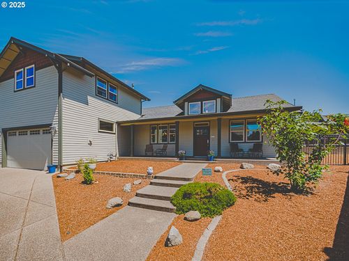 4306 Nw 121st Cir, Vancouver, WA, 98685-2052 | Card Image