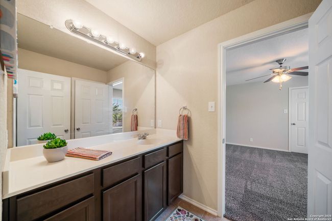 133 Finch Knl, House other with 4 bedrooms, 4 bathrooms and null parking in San Antonio TX | Image 25