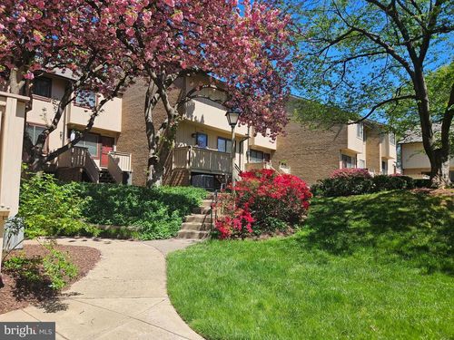 146-2493 Glengyle Dr, VIENNA, VA, 22181-5569 | Card Image