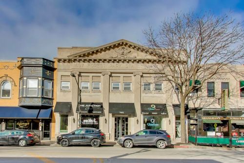 4-7401 Madison St, Forest Park, IL, 60130-2734 | Card Image