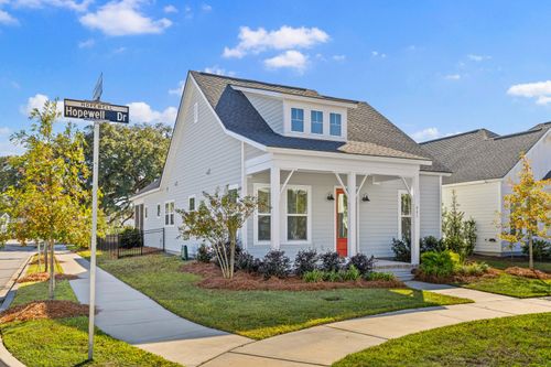 841 Hopewell Dr, Charleston, SC, 29492-8967 | Card Image