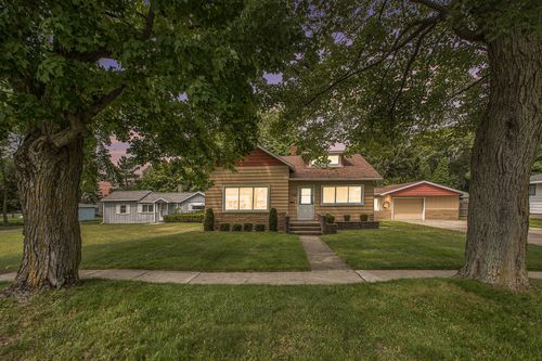 1106 22nd St, Manistee, MI, 49660-2309 | Card Image
