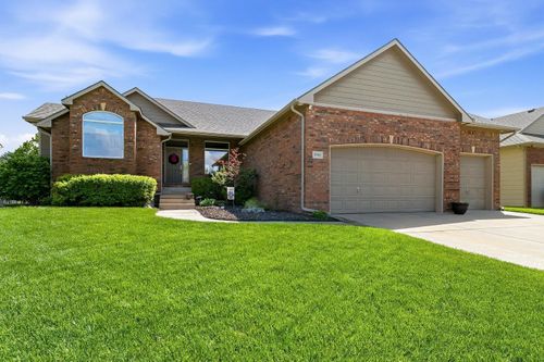 8905 W Silver Hollow Ct, Wichita, KS, 67205-8816 | Card Image