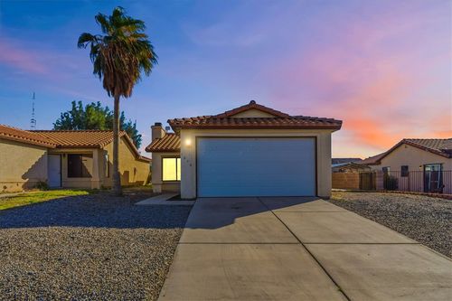 1676 Ash Ave, Bullhead City, AZ, 86442-8044 | Card Image