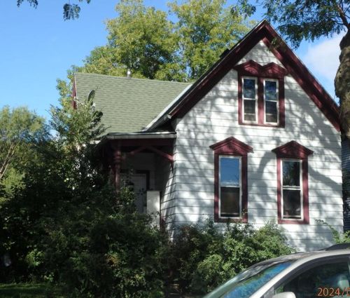 2935 N Vel R Phillips Avenue, Milwaukee, WI, 53212 | Card Image