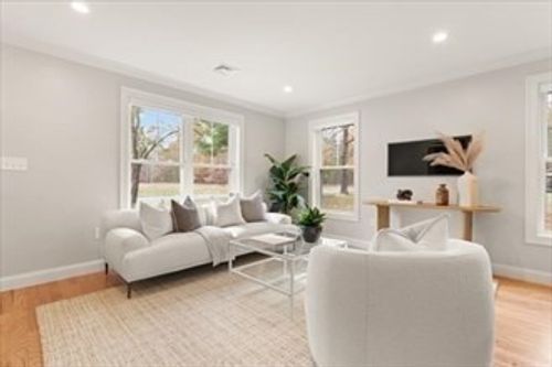 4-4 Hudson St, Hudson, MA, 01749-2752 | Card Image