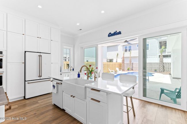 1320 Searay Ln, House other with 4 bedrooms, 4 bathrooms and 1 parking in Carolina Beach NC | Image 6