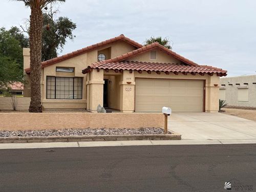 10218 S Del Rico, Yuma, AZ, 85367-7370 | Card Image