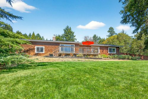 450 Crestview Loop, Grants Pass, OR, 97527-5044 | Card Image