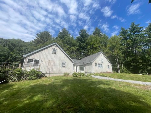 1752 East Dover Road Road, Dover, VT, 05356 | Card Image