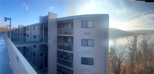 163 Cliffside Dr, Canandaigua, NY, 14424-8824 | Card Image