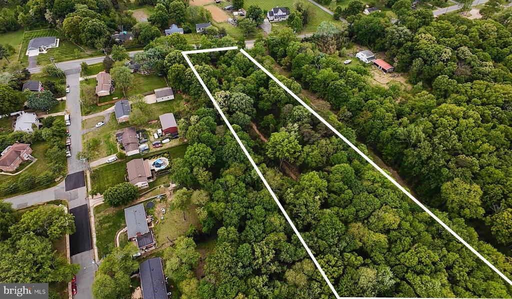Land in FORT WASHINGTON 5