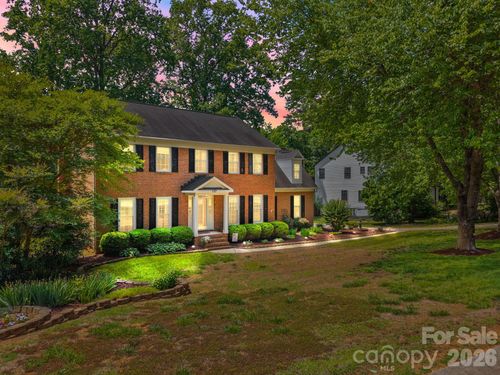 137 Paseo Dr, Mooresville, NC, 28117-5507 | Card Image