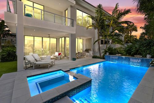 402 Ocean One Ln, Juno Beach, FL, 33408-2355 | Card Image