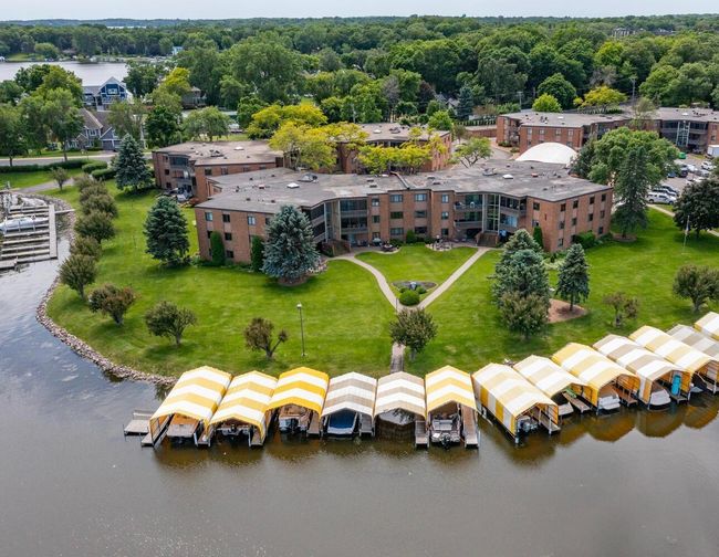 5430-3-Points-Blvd-Mound-MN-large-043-027-Three-Points-aerial8-1500x1000-72dpi.jpg | Image 4
