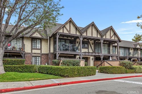 c-3673 S Bear St, Santa Ana, CA, 92704-7261 | Card Image