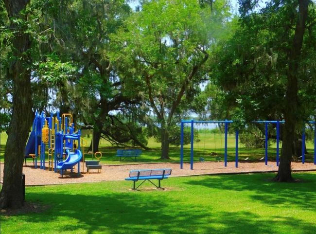 Park | Image 35