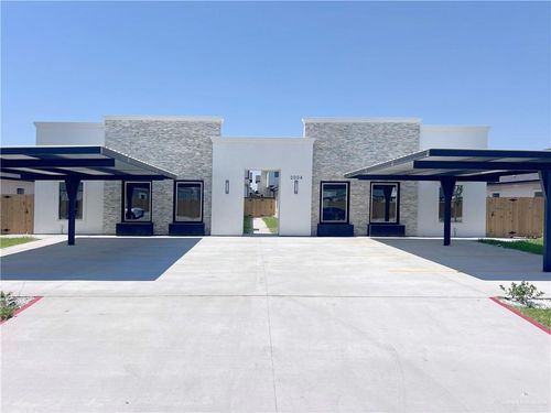 apt-3-2004 E 1st St, Mission, TX, 78572-0247 | Card Image