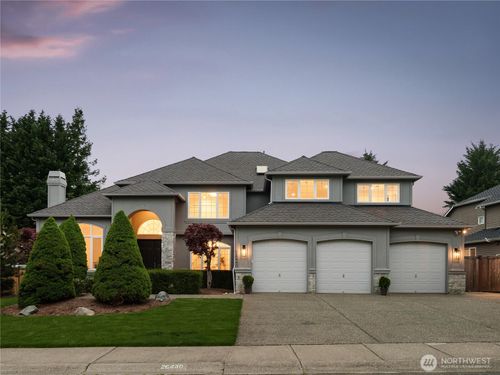 26440 Se 22nd St, Sammamish, WA, 98075-7968 | Card Image