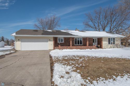 450 4th Ave, Arthur, ND, 58006-7713 | Card Image