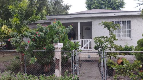 7312 Nw 17th Ct, Miami, FL, 33147-6310 | Card Image