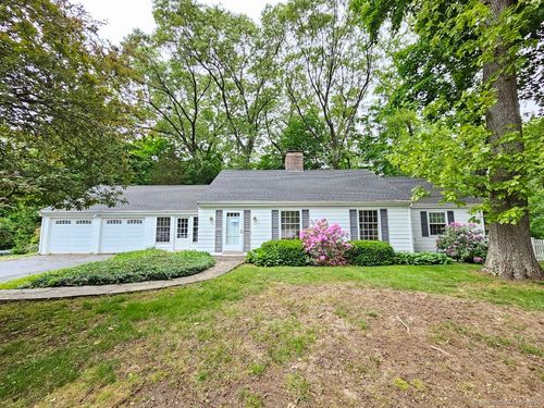 68 Woodland Dr, Cheshire, CT, 06410-1675 | Card Image