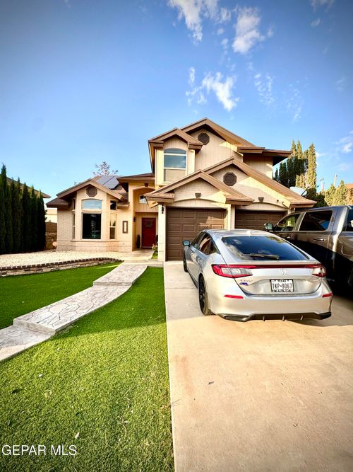 12257 Bob Heasley Dr, El Paso, TX, 79938-7700 | Card Image