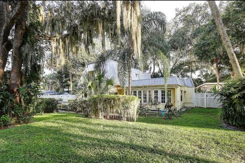 576 Sw Rustic Cir, Stuart, FL, 34997-6232 | Card Image